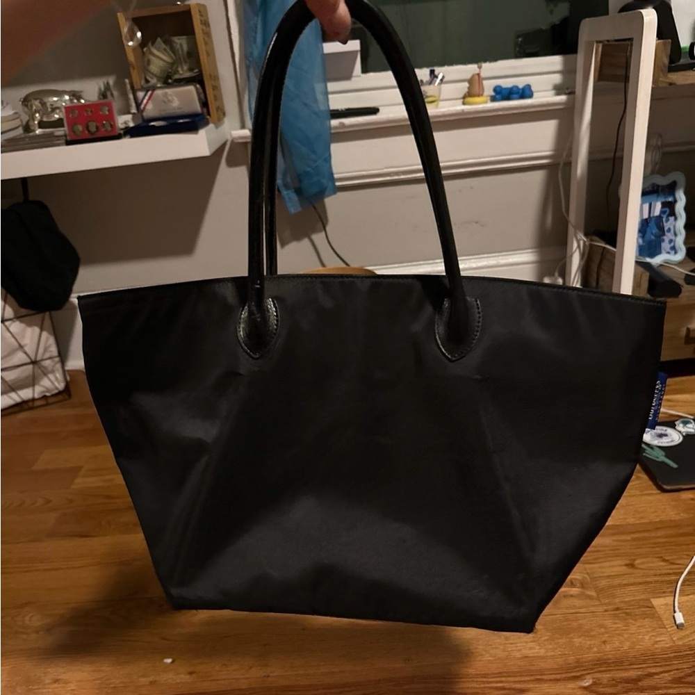 *RARE* authentic Burberry tote bag
